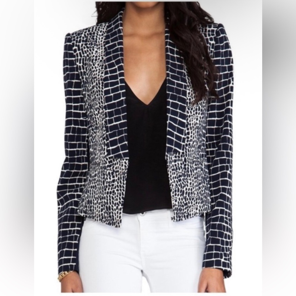 BCBGMaxAzria Navy and White Patterned Cropped Blazer